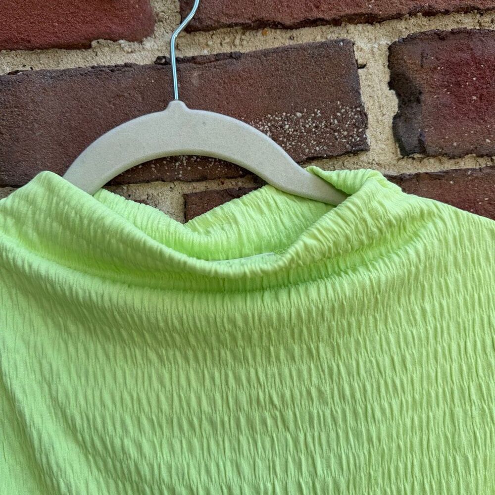 Maeve by Anthropologie Textured Mock Neck Ruched Green muscle tee Tank Small NEW - Picture 3 of 9
